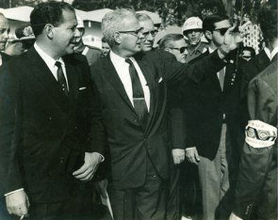 O presidente João Goulart e o embaixador americano, Lincoln Gordon.